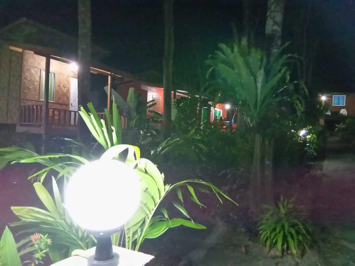 Lanta Maikeaw Bungalow Ko Lanta エクステリア 写真