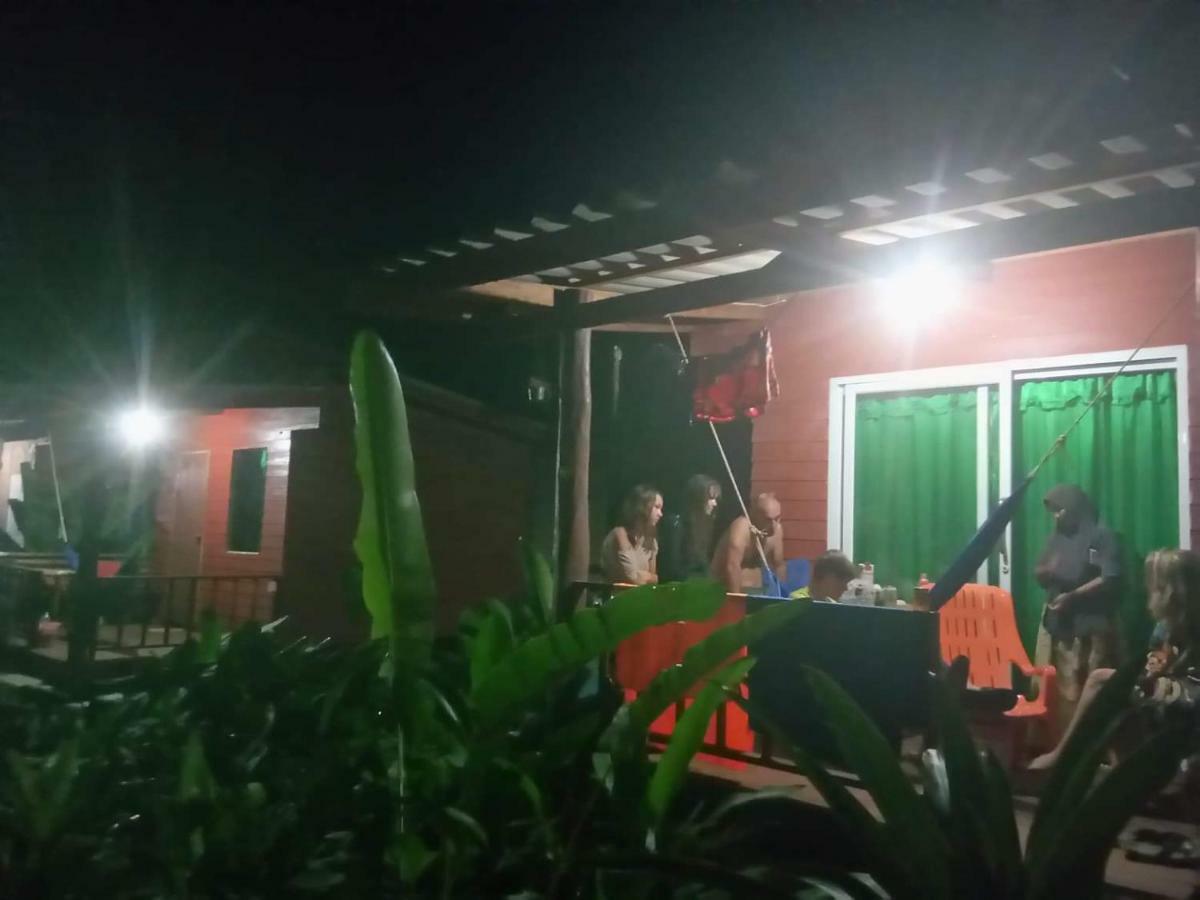 Lanta Maikeaw Bungalow Ko Lanta エクステリア 写真